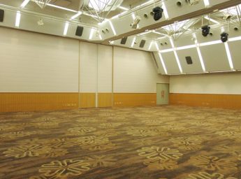 ホテルプリムローズ大阪 宴会場 「鳳凰東」