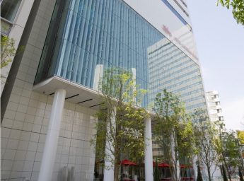 ホテルエルセラーン大阪　外観