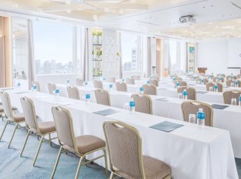 ホテルグランドニッコー東京台場　宴会場　光